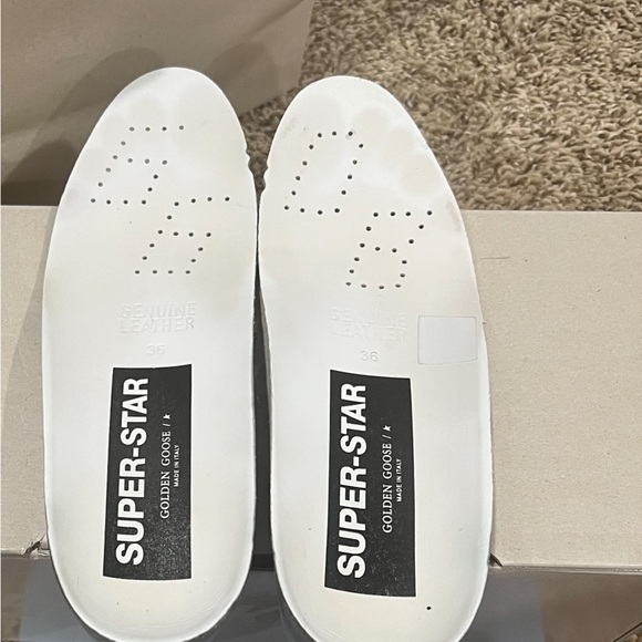 Golden Goose Black and White Star Sneakers - Picture 4 of 4